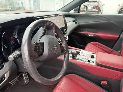 2023 Lexus RX 500h F SPORT Performance