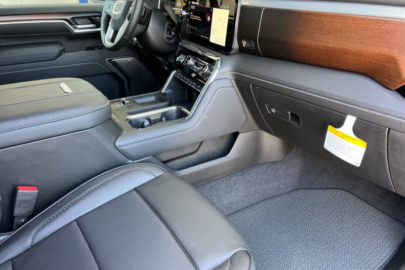 2025 GMC Sierra 3500HD