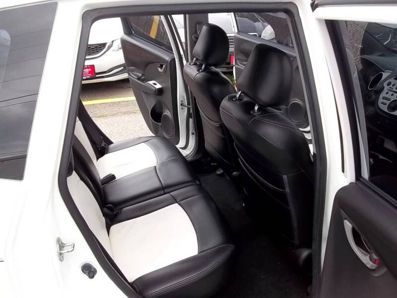 2011 Honda Fit Sport