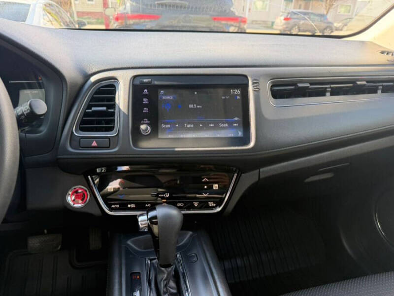 2022 Honda HR-V EX
