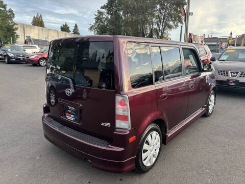 2005 Scion xB