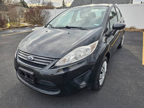 2013 Ford Fiesta for sale at AutoBay Ohio in Akron OH