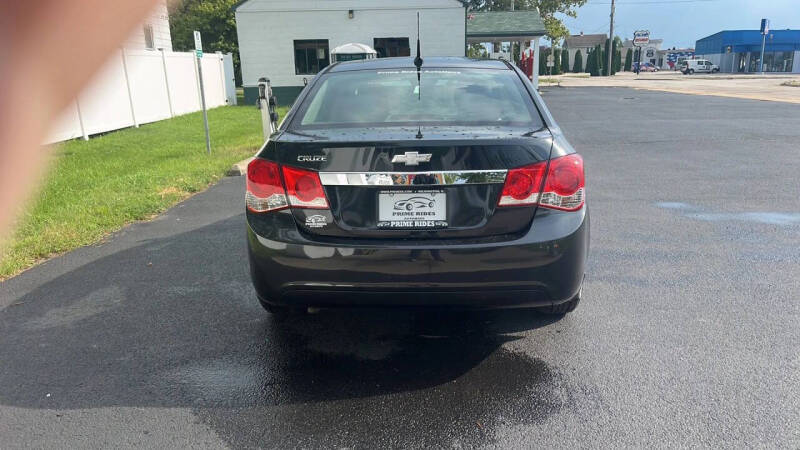 2013 Chevrolet Cruze LS Auto