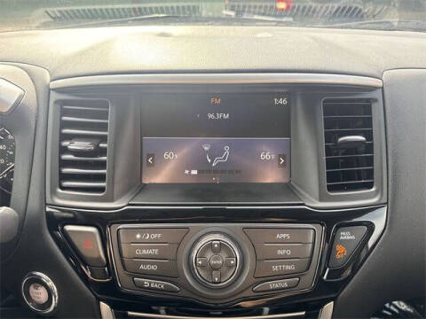 2019 Nissan Pathfinder S