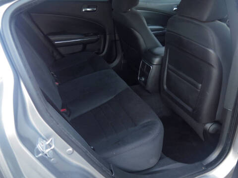 2011 Dodge Charger SE