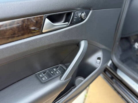 2014 Volkswagen Passat 1.8T SEL Premium PZEV