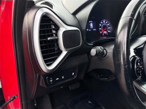 2020 Kia Soul GT-Line