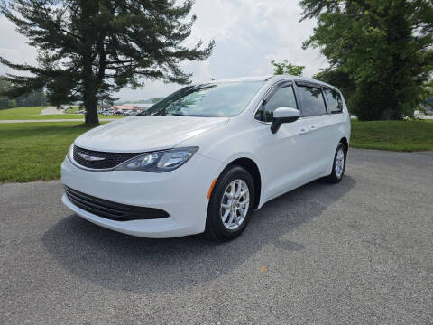 2017 Chrysler Pacifica LX