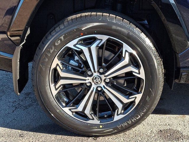 2025 Toyota RAV4 Plug-in Hybrid XSE