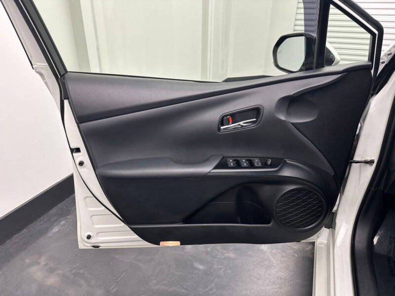 2018 Toyota Prius Three