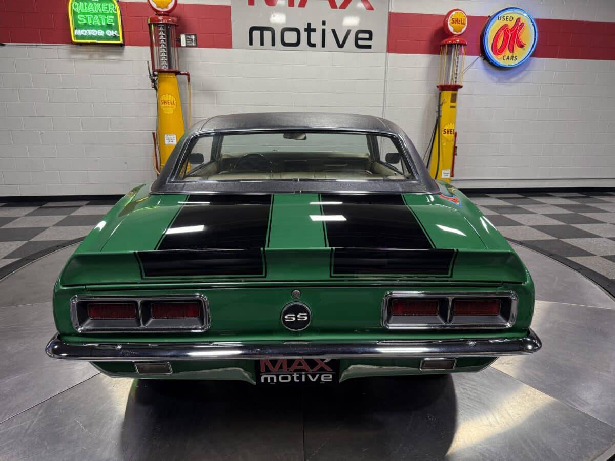 1968 Chevrolet Camaro 32