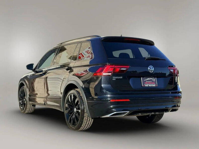 2020 Volkswagen Tiguan SE R-Line Black