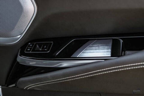 2025 Cadillac Escalade-V