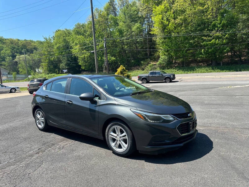 2017 Chevrolet Cruze LT Auto