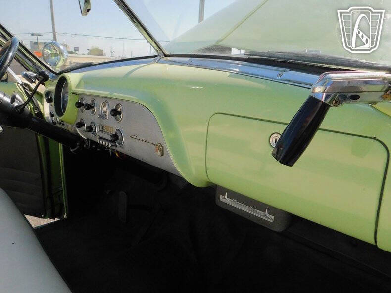 1951 Ford Custom