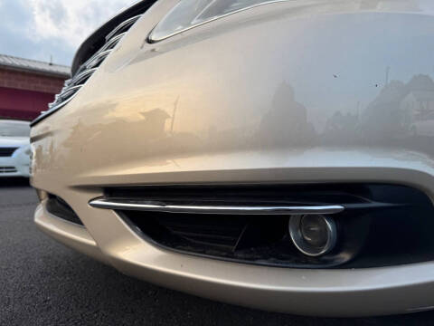 2014 Chrysler 200 Limited