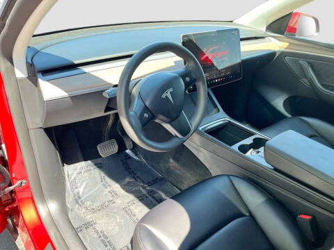 2024 Tesla Model Y Long Range