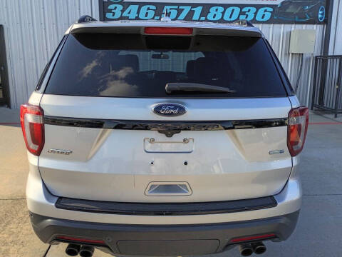 2018 Ford Explorer Sport
