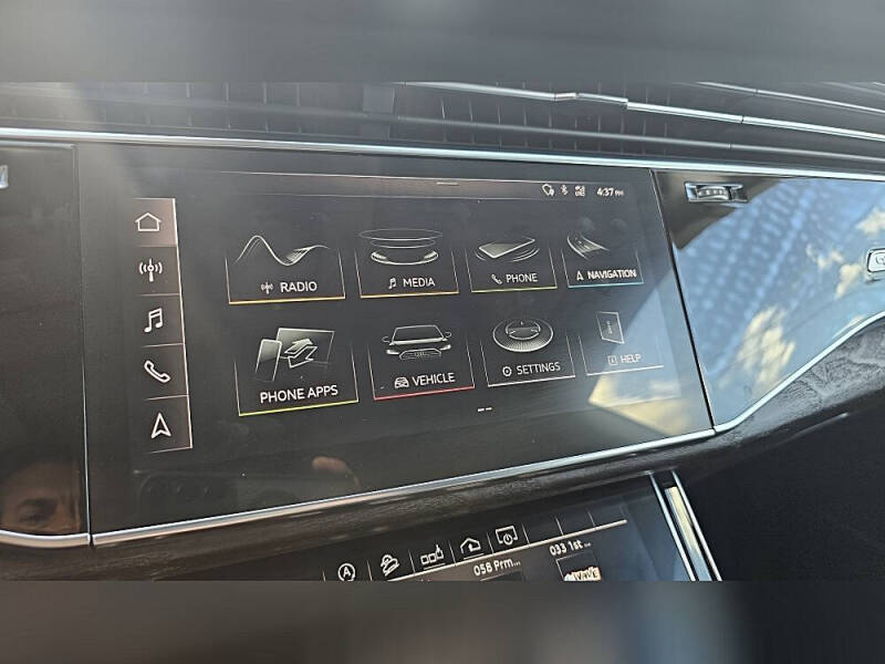 2019 Audi Q8 quattro Premium Plus 55 TFSI