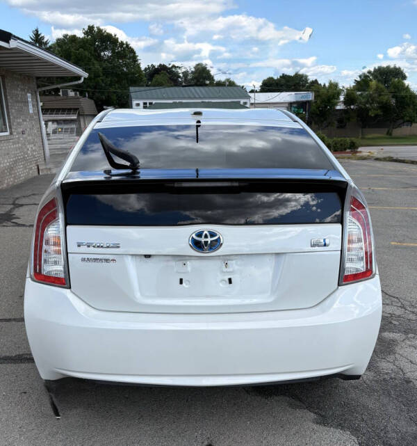 2015 Toyota Prius Three
