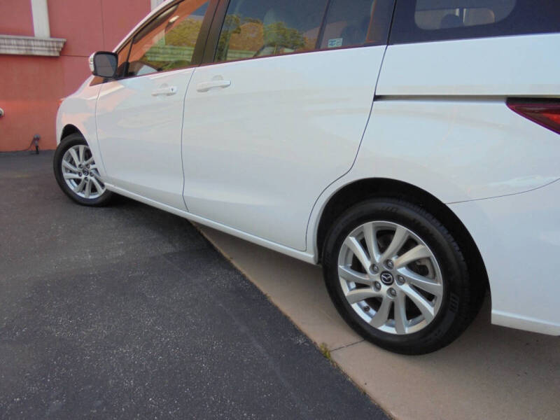 2015 Mazda MAZDA5 Sport