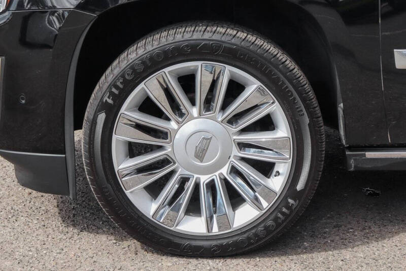 2019 Cadillac Escalade Platinum