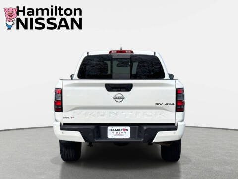 2023 Nissan Frontier SV