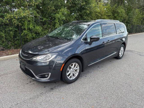 2020 Chrysler Pacifica Touring L