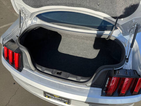 2017 Ford Mustang GT