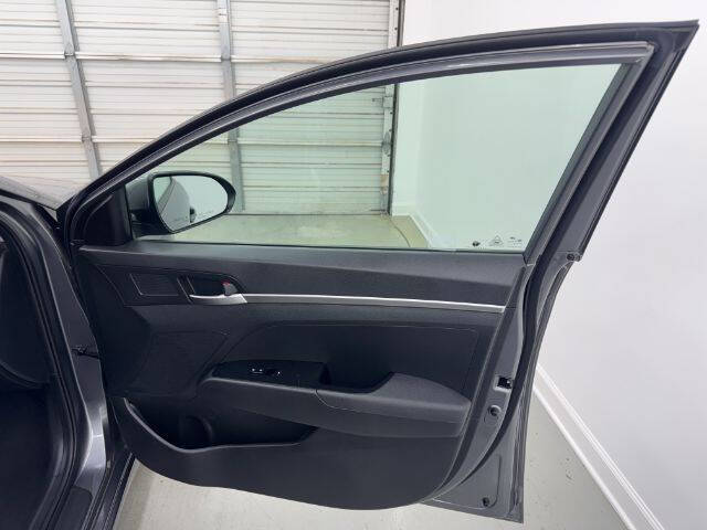 2020 Hyundai Elantra