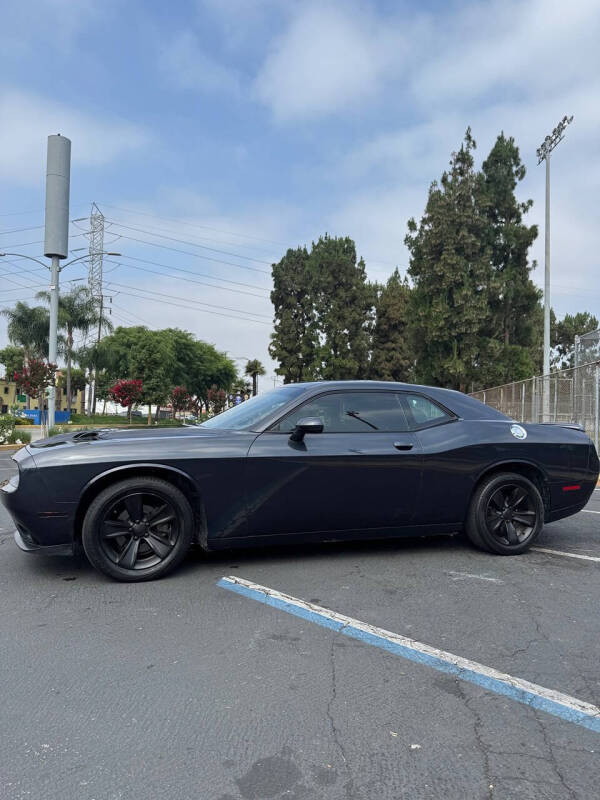 2018 Dodge Challenger SXT