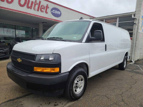 2021 Chevrolet Express 2500