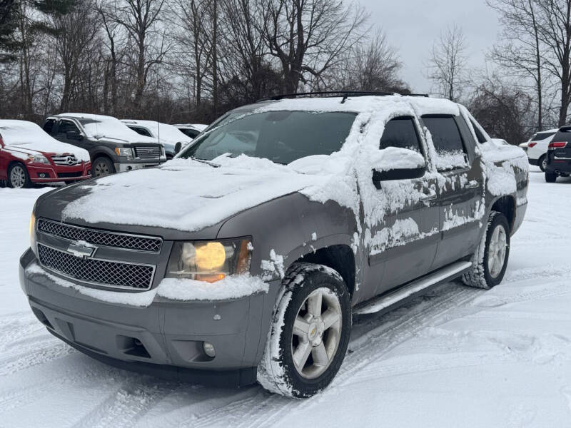 2008 Chevrolet Avalanche LTZ's photo