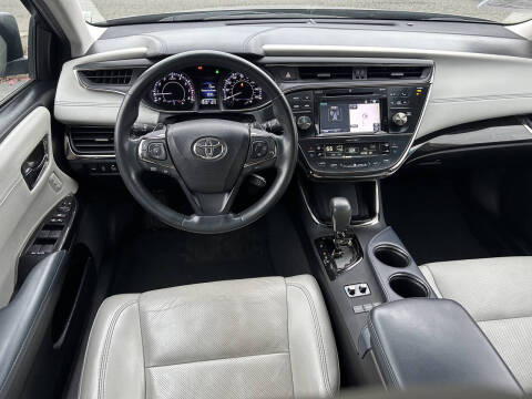 2015 Toyota Avalon Limited