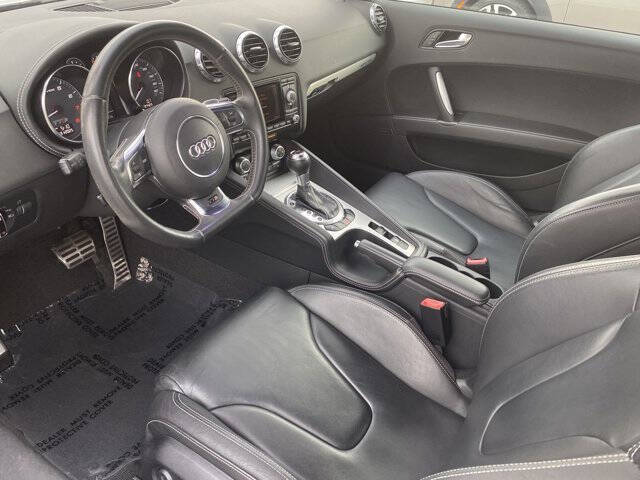 2011 Audi TTS 2.0T quattro Prestige