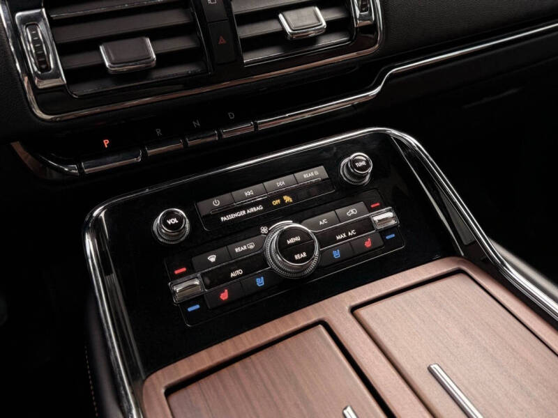 2019 Lincoln Navigator L Reserve