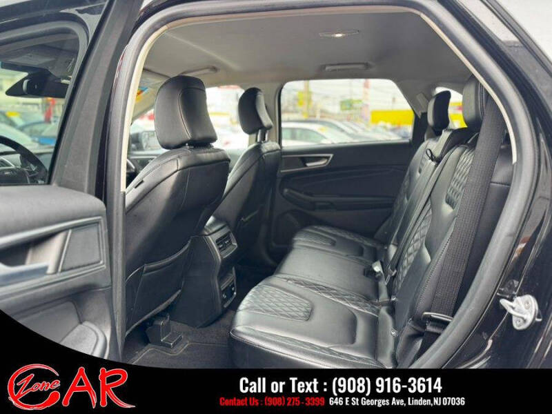 2024 Ford Edge Titanium