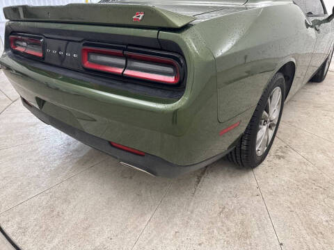 2020 Dodge Challenger SXT