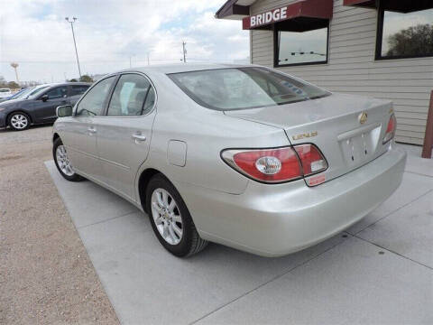 2004 Lexus ES 330