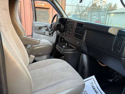 2013 Chevrolet Express LS 2500