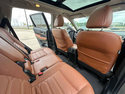 2017 Nissan Rogue SL