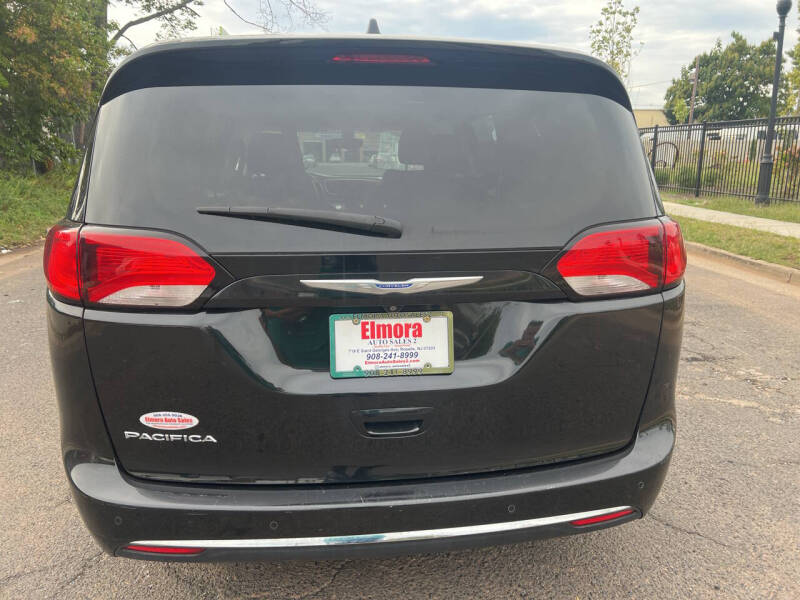 2018 Chrysler Pacifica Touring L