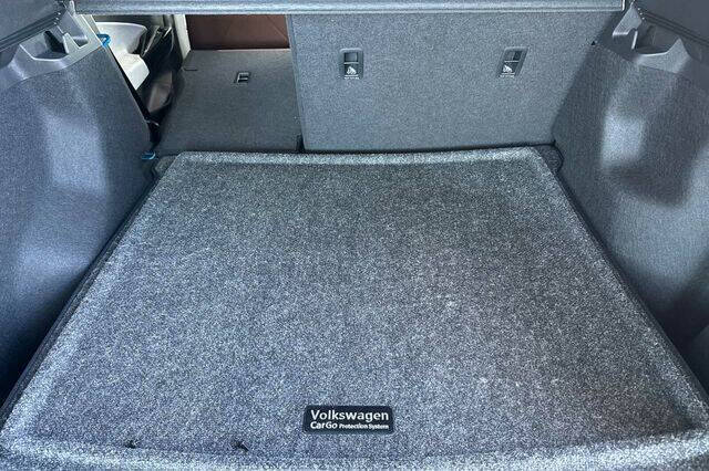 2025 Volkswagen ID.4 Pro