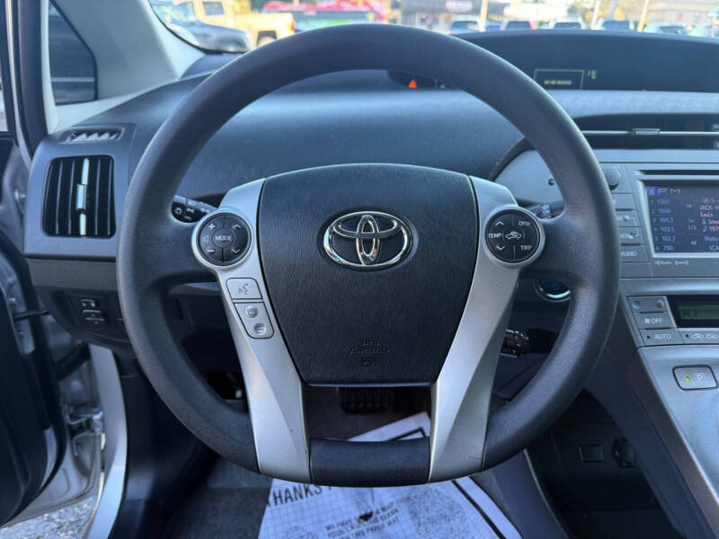 2014 Toyota Prius Three