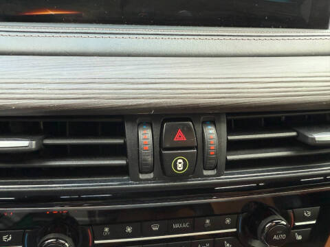 2017 BMW X6 xDrive50i