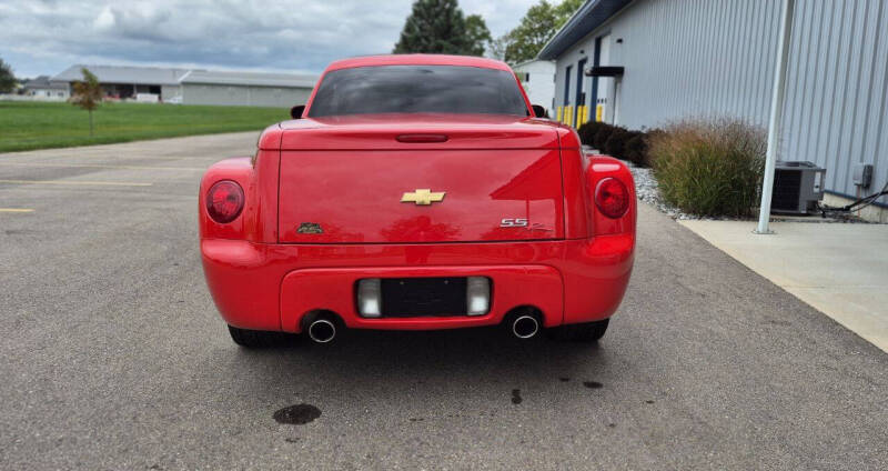 2003 Chevrolet SSR LS
