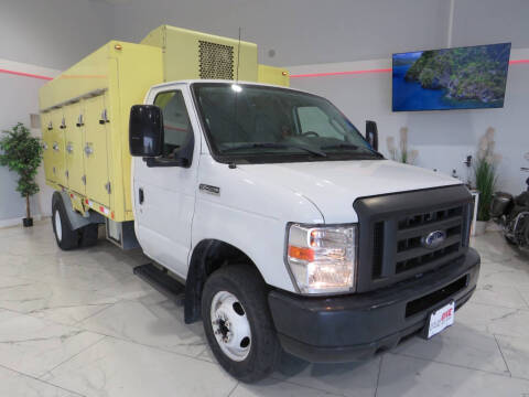 2019 Ford E-Series E-450 SD