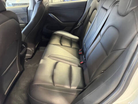 2019 Tesla Model 3 Standard Range Plus