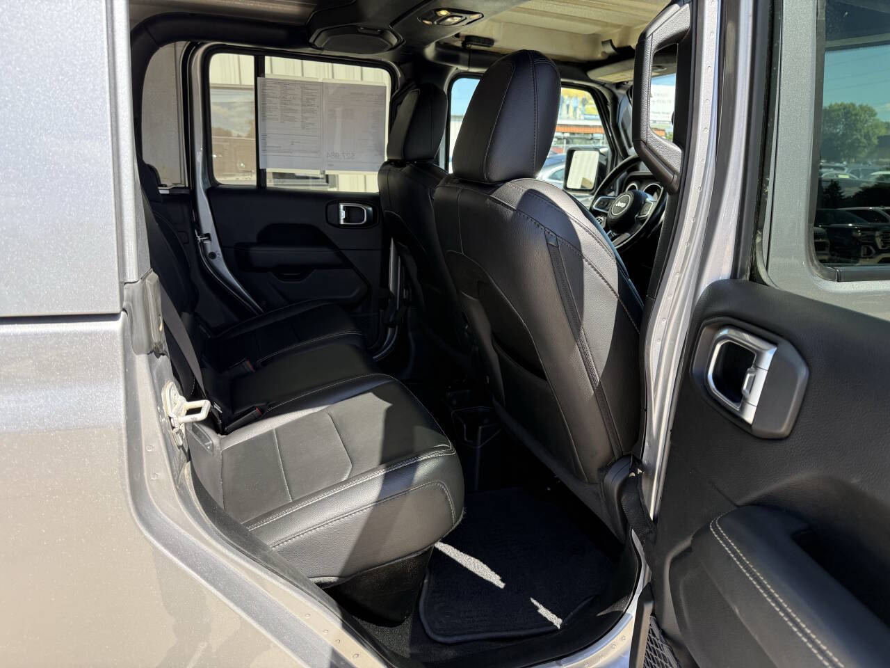 2020 Jeep Gladiator Overland photo 12