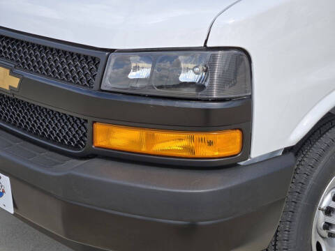 2026 Chevrolet Express LS 3500